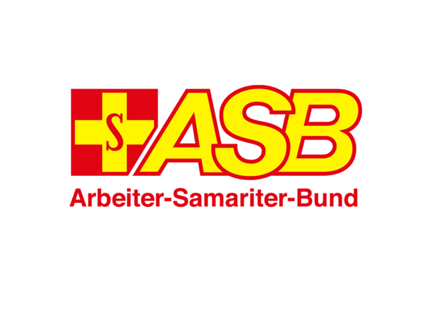 Das Vektor-Logo des Arbeiter-Samariter-Bunds auf weißem Hintergrund. Links befindet sich ein rotes quadratisches Feld mit einem gelben gleichschenkligen Kreuz, in dessen Mitte ein eng geschwungenes rotes „S“ steht. Rechts daneben folgen die großen, gelben Großbuchstaben „ASB“ mit rot konturiertem Rand, gefolgt von der roten Unterzeile „Arbeiter-Samariter-Bund“.